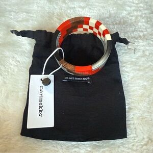 Marimekko Kurvi Laineen Liplatus Bracelet